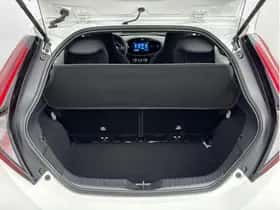 Toyota Aygo X (2024) thumbnail 25
