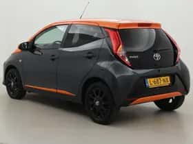 Toyota Aygo (2021) thumbnail 4