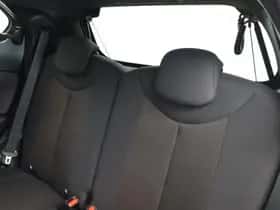 Toyota Aygo (2021) thumbnail 36