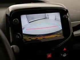 Toyota Aygo (2021) thumbnail 6