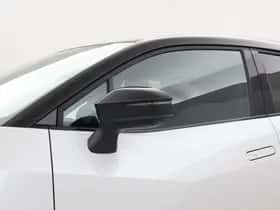 Toyota C-HR (2025) thumbnail 13