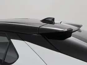 Toyota C-HR (2025) thumbnail 14