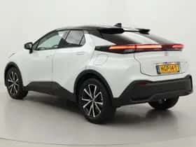 Toyota C-HR (2025) thumbnail 4