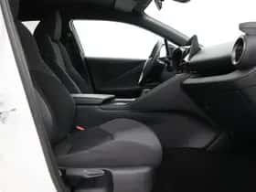 Toyota C-HR (2025) thumbnail 36