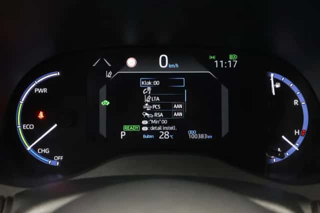 Toyota Yaris Cross (2022) thumbnail 3