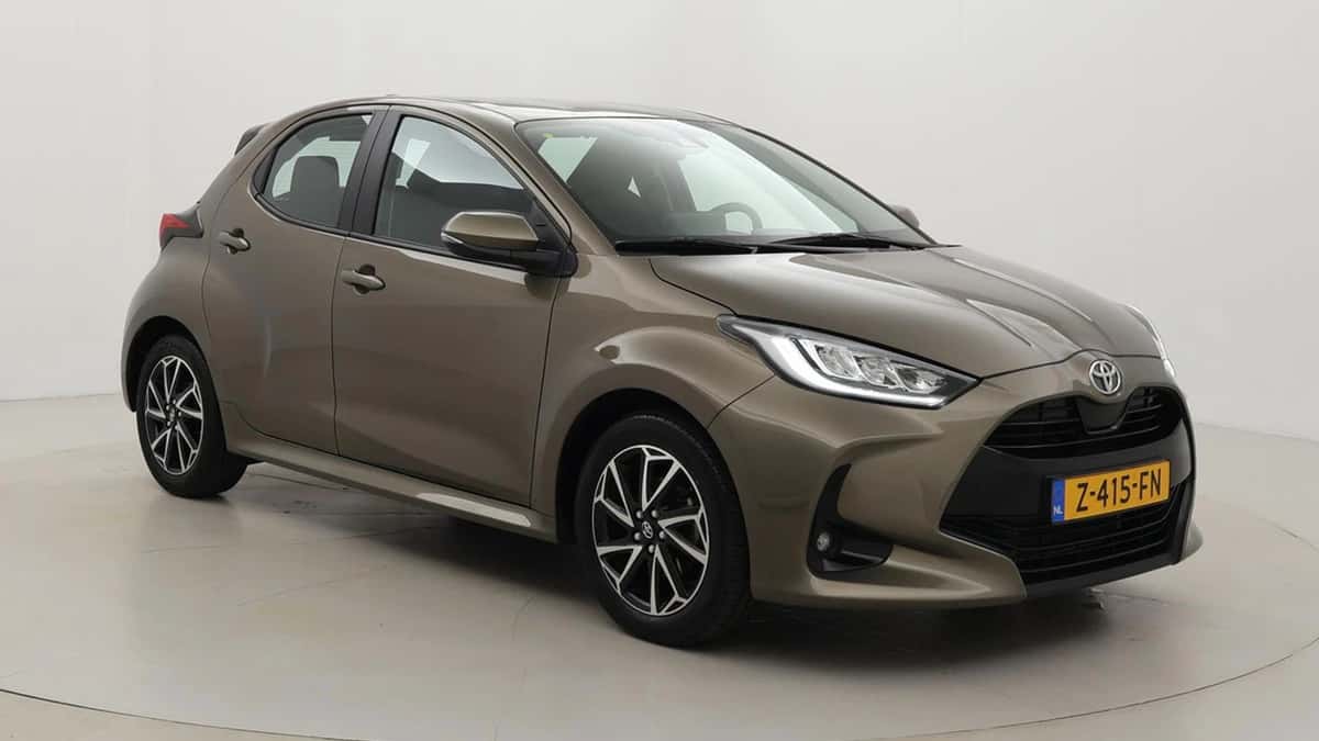 Toyota Yaris (2024) — foto 1