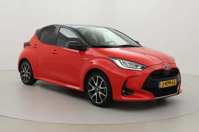 Toyota Yaris (2020) thumbnail 1