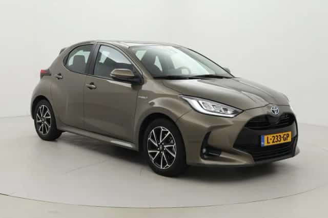 Toyota Yaris (2021) thumbnail 1