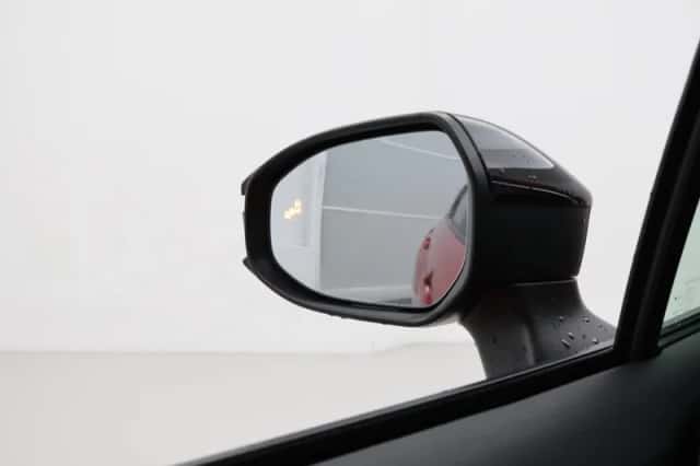 Toyota Corolla (2026) thumbnail 6
