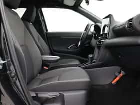 Toyota Yaris Cross (2025) thumbnail 34