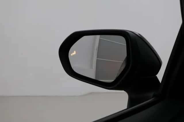 Toyota Yaris Cross (2025) thumbnail 5