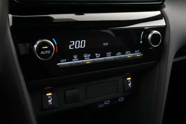 Toyota Yaris Cross (2025) thumbnail 6