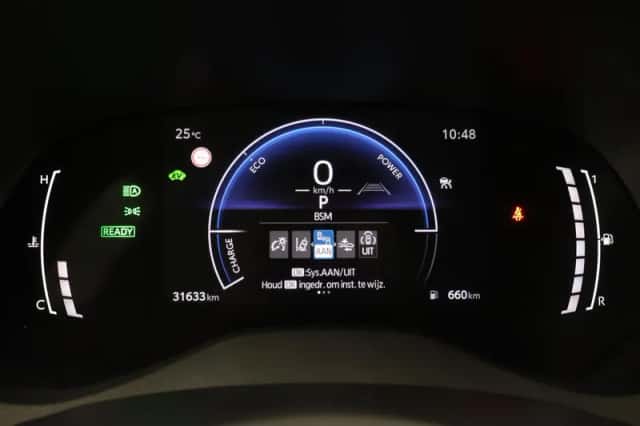 Toyota Yaris (2025) thumbnail 3