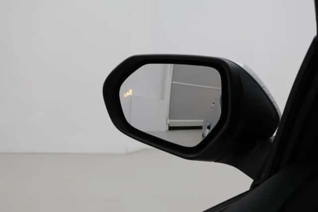 Toyota Yaris (2025) thumbnail 5