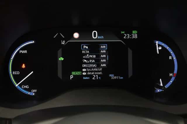 Toyota Yaris Cross (2023) thumbnail 3