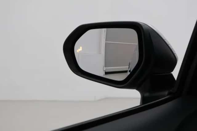 Toyota Yaris Cross (2023) thumbnail 6