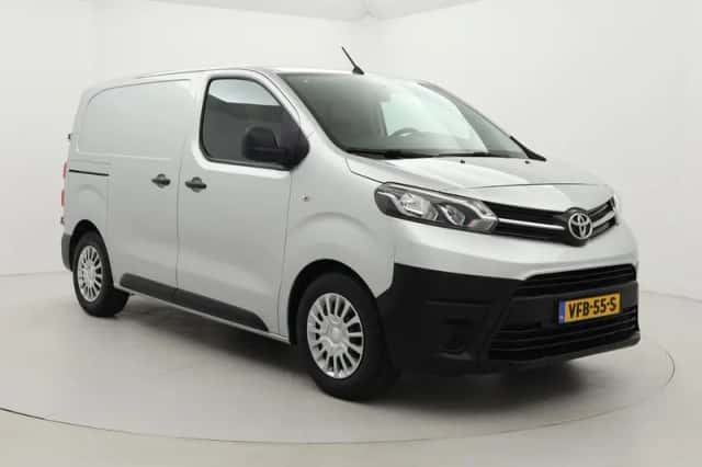 Toyota Proace (2020) thumbnail 1