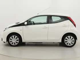 Toyota Aygo (2019) thumbnail 15