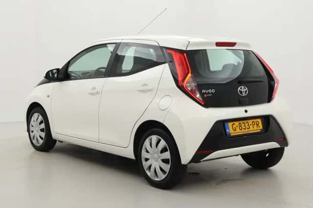 Toyota Aygo (2019) thumbnail 4