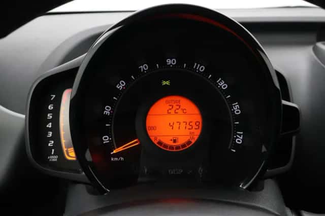 Toyota Aygo (2020) thumbnail 3
