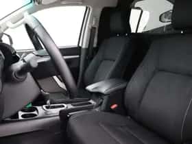 Toyota Hilux (2021) thumbnail 11