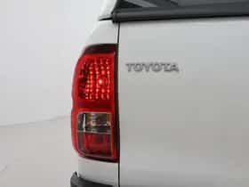 Toyota Hilux (2021) thumbnail 13