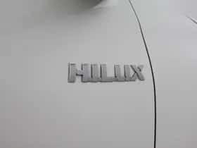 Toyota Hilux (2021) thumbnail 19
