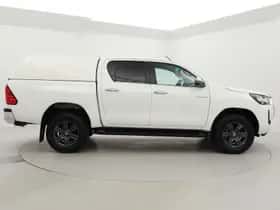 Toyota Hilux (2021) thumbnail 21
