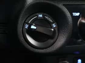 Toyota Hilux (2021) thumbnail 10
