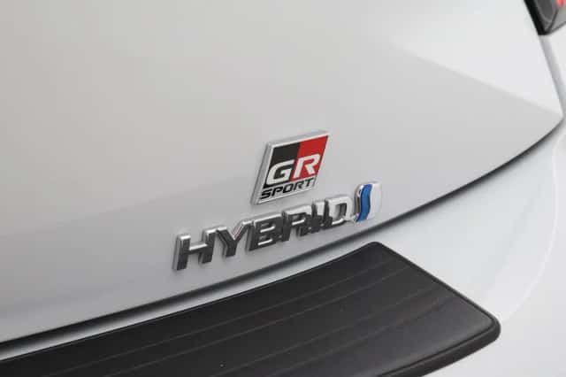 Toyota Corolla (2023) thumbnail 5