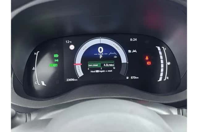 Toyota Yaris Cross (2025) thumbnail 3