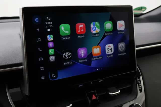 Toyota Corolla Cross (2024) thumbnail 6