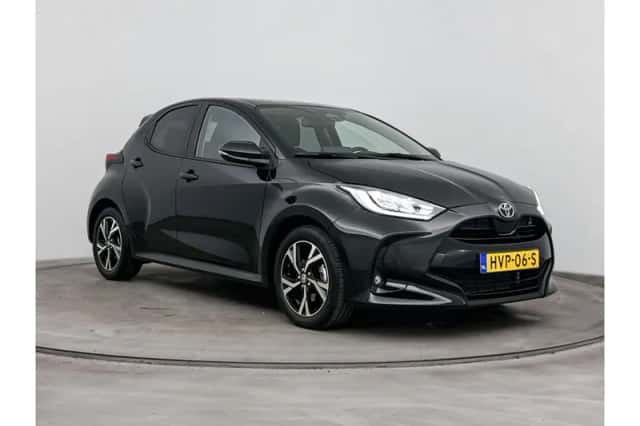 Toyota Yaris (2025) thumbnail 1