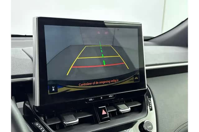 Toyota Corolla (2025) thumbnail 6
