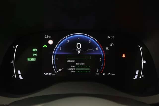 Toyota Yaris (2025) thumbnail 3