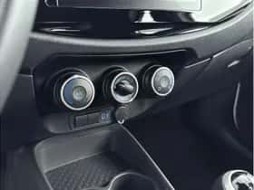 Toyota Aygo X (2024) thumbnail 8