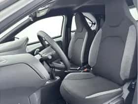 Toyota Aygo X (2024) thumbnail 9