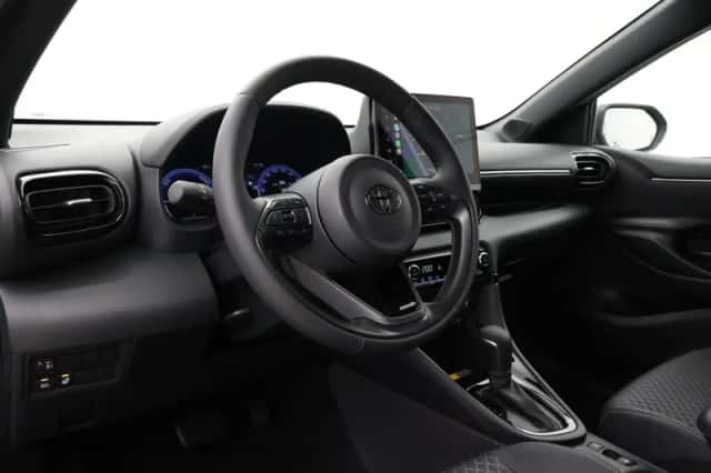 Toyota Yaris (2026) thumbnail 2