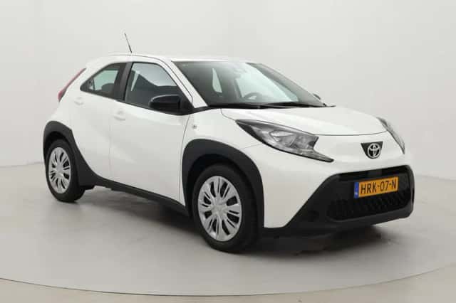 Toyota Aygo X (2025) thumbnail 1