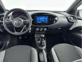 Toyota Aygo X (2025) thumbnail 2