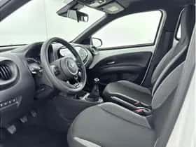 Toyota Aygo X (2025) thumbnail 14