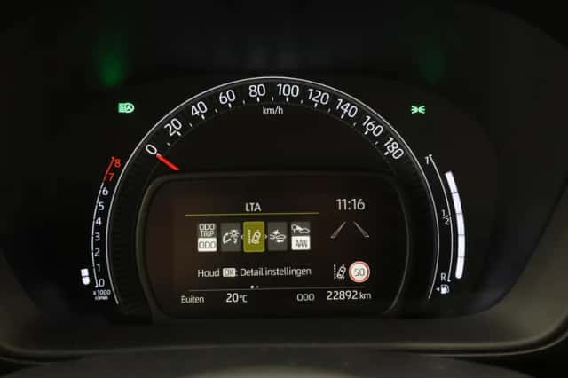 Toyota Aygo X (2025) thumbnail 3
