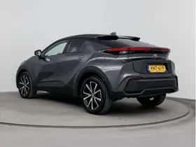 Toyota C-HR (2025) thumbnail 4