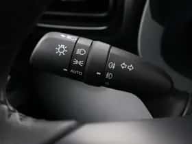 Toyota Yaris Cross (2025) thumbnail 25