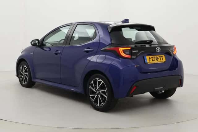 Toyota Yaris (2020) thumbnail 4