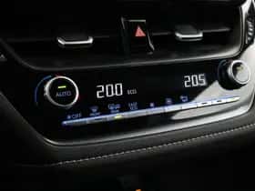Toyota Corolla (2021) thumbnail 11