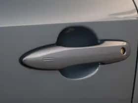 Toyota Corolla (2021) thumbnail 9
