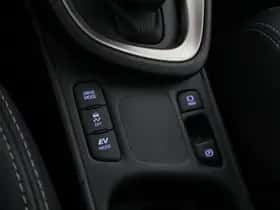 Toyota Yaris Cross (2023) thumbnail 32