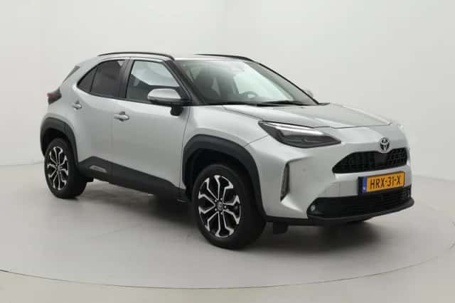 Toyota Yaris Cross (2025) thumbnail 1