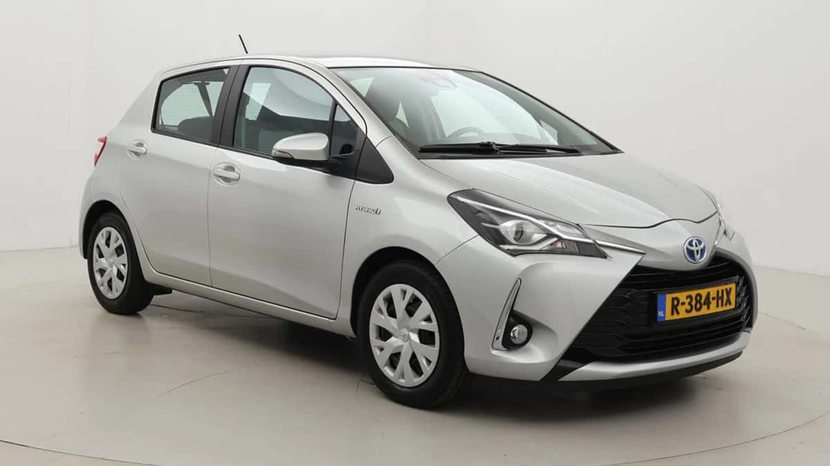 Toyota Yaris (2019) — foto 1